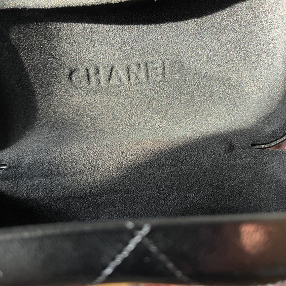 Reg. Chanel Sunglasses Eyeglass Quilted Tufted Case, Storage bag, box, cloth LN main image 5